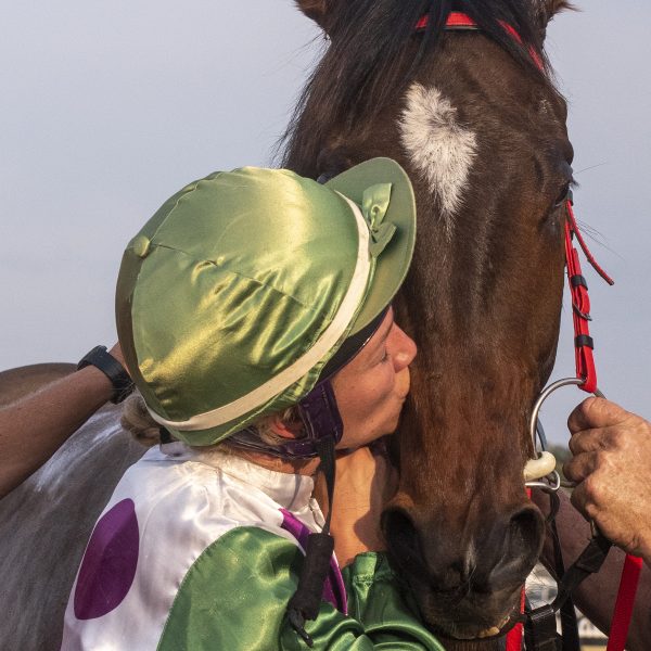 ‘Naughty boy’ Sanblas, with jockey Sonja Wiseman, wins 2021 NT Derby for Heather Lehmann