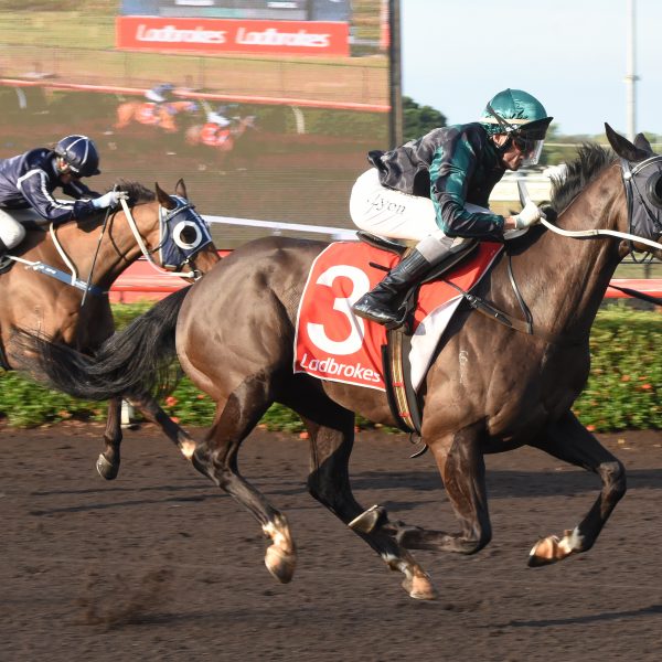 FRIDAY RACING – 25 SEPTEMBER