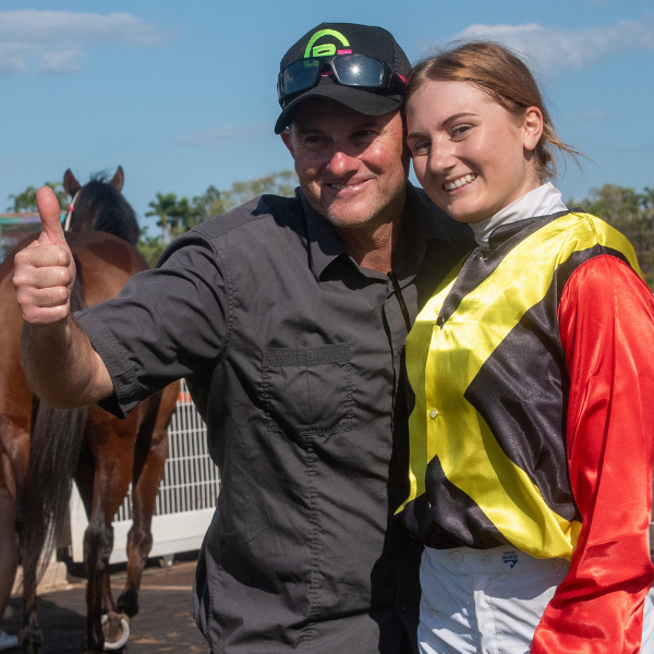 DAKOTA LEE TOO GOOD IN CUP