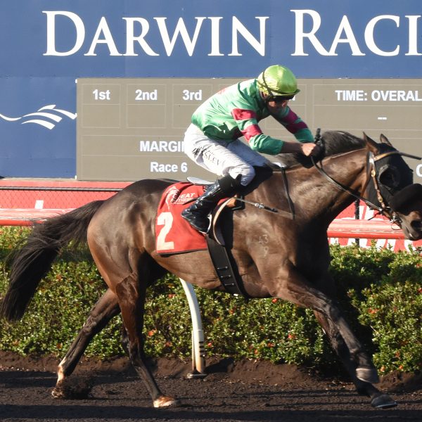 FRIDAY RACING – 4 DECEMBER